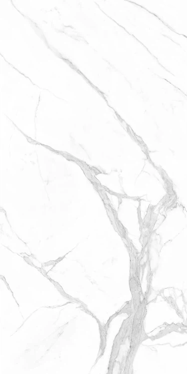 Carrara-marmar backsplash plitasi